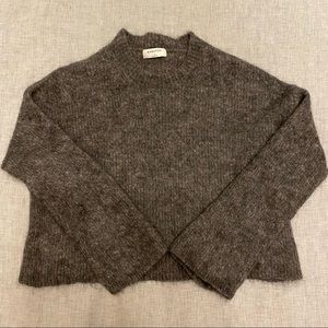 Aritzia babaton delton sweater in heather medium grey